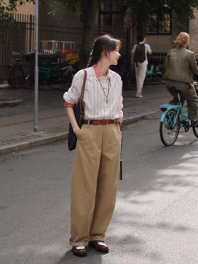 浮生八记/25C122/法式格纹撞色香蕉西装裤