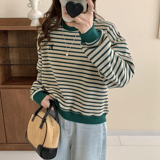 百媚生 棉质刺绣字母撞色条纹圆领卫衣外套 商品图1