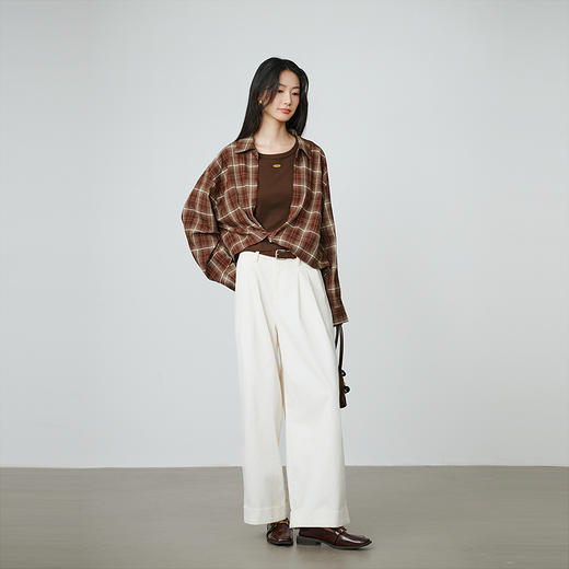 NEELLY纳俪商场同款秋季新款经典白色直筒裤女舒适宽松软糯长裤N25084H06624 商品图3