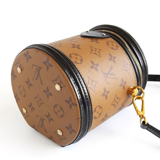 【95新】LV路易威登CANNES M43986老花CANNES发财桶包手提单肩包060925TJ40 现售价：9700 商品图8