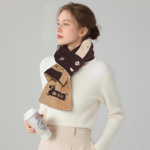 大英博物馆 新年系列 马上有钱毛绒 双面带围巾 商品图2