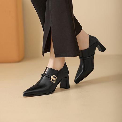 【预售5天】春秋新款两穿及踝深口单鞋羊皮粗跟高跟尖头时装女鞋KNTNX&KT1701 商品图3