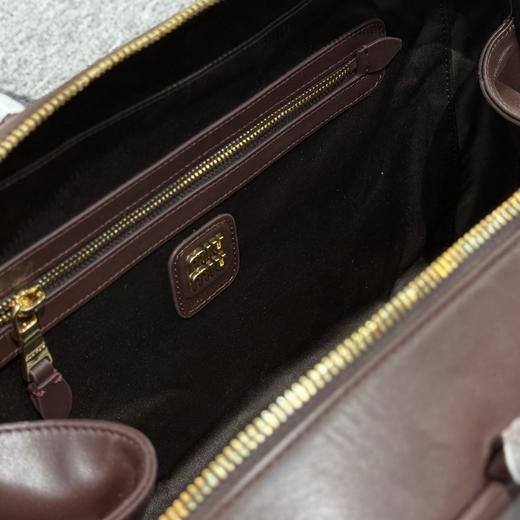 MIU家石南木色镀金色保龄球包手提包 商品图11