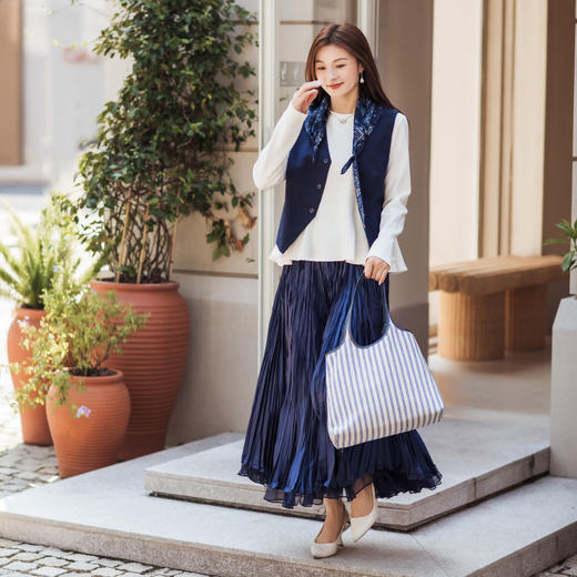 【林栖设计小店】（现货）荷叶边T恤莫代尔优雅百搭多色修身2025秋季新款上衣女1954146 商品图6