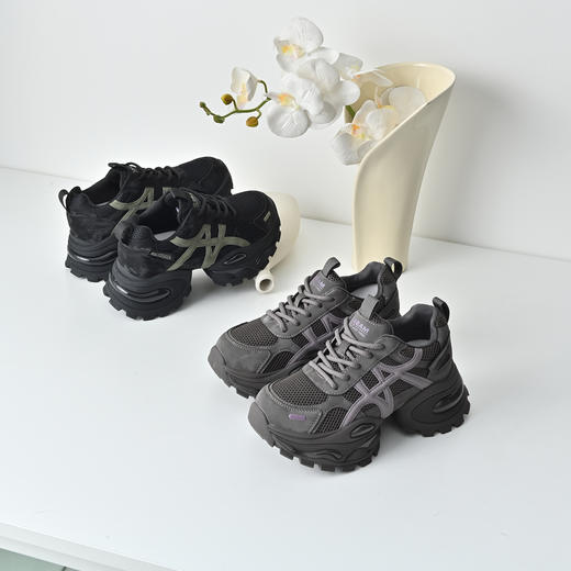 经典鲨2025秋季专柜新款潮酷拼色网面透气系带显高老爹鞋女KW219-537111 商品图2