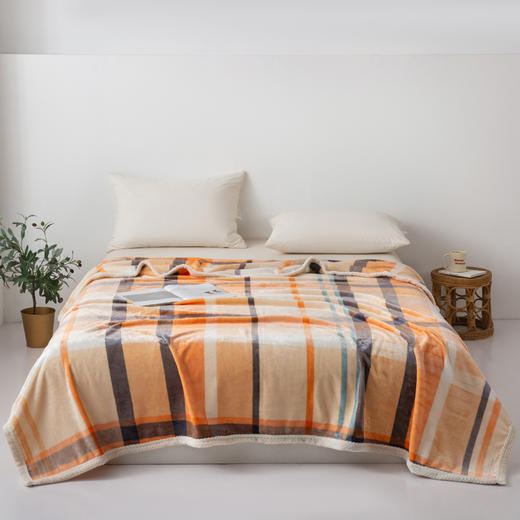 無印良品牛奶绒加厚绒毯 商品图1