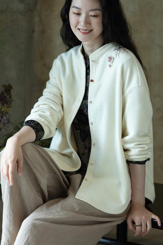 牧衣游原创 舒适棉手工刺绣短外套女秋柔软百搭宽松文艺开衫 珈奈 商品图5