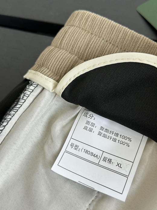 高端精品👊免烫系列❗高级品牌ANNE HOMME【男士撞色灯芯绒休闲裤】破价秒杀先到先得！数量有限❗️  ✅甄选优质面料，触感细腻柔和，上身舒适不紧绷，免熨免烫免打理！ 商品图8