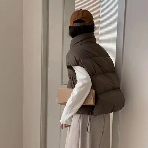 【YW】无忧购 秋冬新款羽绒服女短款立领马甲百搭背心坎肩白鸭绒无袖外套6358（截单后3-5天发货） 商品图5