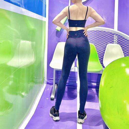 壁虎瑜伽【2509TZ415】高弹烫金裸感套装【5天发货】 商品图8