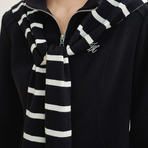 NEELLY纳俪商场同款秋季新款休闲运动风披肩卫衣外套女显瘦上衣N25082C01093 商品图2