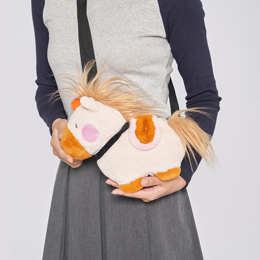 大英博物馆 新年系列 毛绒萌马公仔 手机包 斜挎包 商品图5