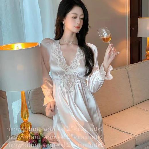 【新款宫廷风❗️轻奢长袖蕾丝睡衣】柔软亲肤，自带胸垫，免穿文胸内衣，显气质！网红春秋花边纯色女超长 商品图2
