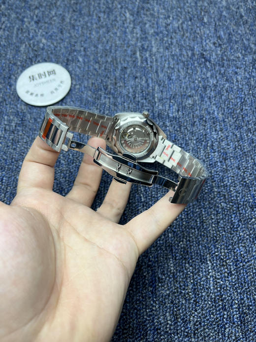 OMEGA欧米茄 海马150米系列Aqua Terra 150米运动 黑色盘 男士腕表
【机芯】搭载进口西铁城 商品图7