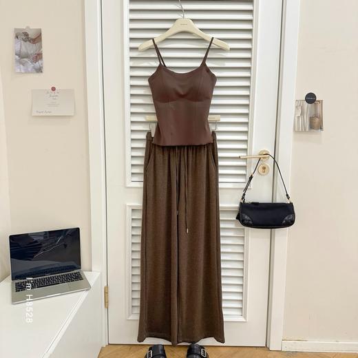 老米优品🎈3-5天！秋日温暖贴心的呵护~《免穿Bra云朵绒暖肤无痕小吊带背心》软糯云朵绒 + 发热黑科技~BX250916A 商品图5