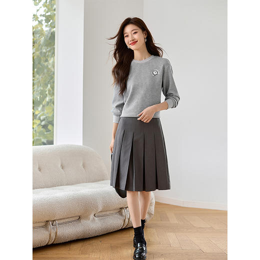 【年终特卖】熙世界华夫格卫衣女宽松休闲减龄小个子无帽圆领上衣2025秋新款 商品图2