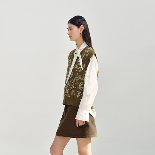 NEELLY纳俪商场同款秋季新款复古V领提花针织衫女显白休闲背心N25082A01080 商品图1