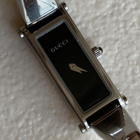 GUCCI中古马衔扣石英表