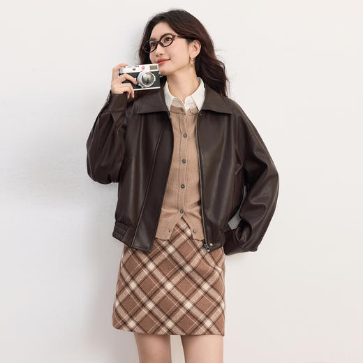 【09/17新品】熙世界可露丽风棕色皮外套女短款2025秋季新款复古PU夹克翻领皮衣 商品图4