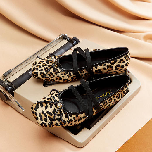 【静音系列】千百度豹纹玛丽珍鞋女低跟羊皮晚晚单鞋A25485123 商品图4