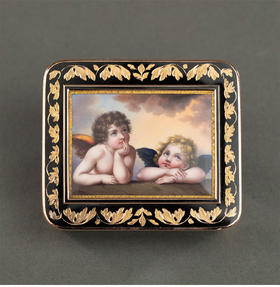 独角鹿西洋古董19世纪德国出品拉斐尔式《西斯廷圣母》主题珐琅彩绘细密画装饰藤蔓纹18K黄金精雕鼻烟盒