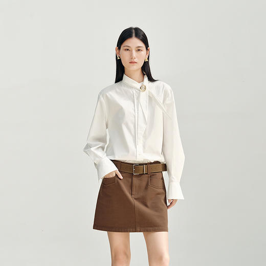 NEELLY纳俪商场同款秋季新款精致设计感飘带领衬衫女显瘦通勤上衣N25082B01086 商品图2
