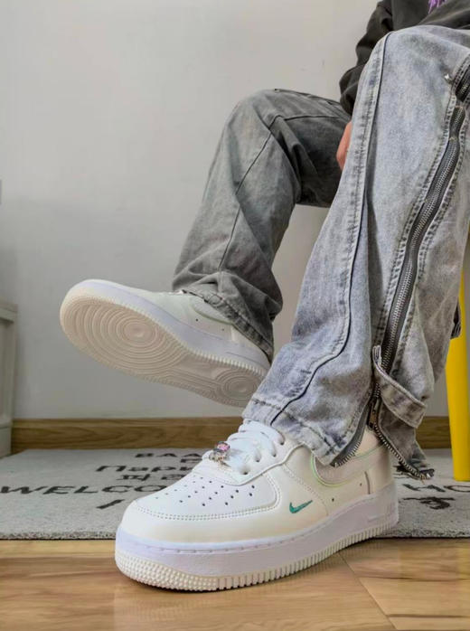 【奥莱直发】配色从经典到个性，每款都戳中审美，Nike Air Force 1 系列合集，奥莱直发 商品图5