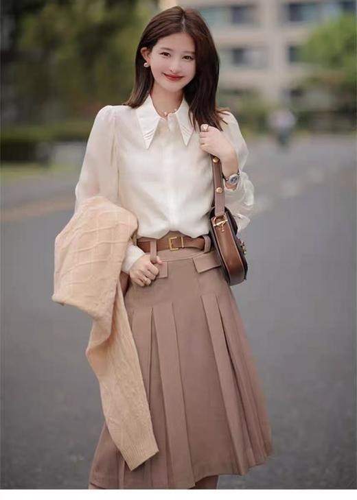 【秋新品】古泥7159 100%天丝褶皱尖领百搭薄款衬衫-喜出 商品图2