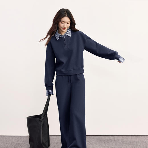 【09/17新品】熙世界灰色运动休闲卫衣套装女秋季新款条纹翻领上衣阔腿裤两件套 商品图3