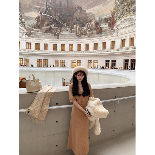 金蘑菇菇 秋冬伴侣 lp针织套装 / 100羊毛 老钱风针织上衣半裙 商品图0