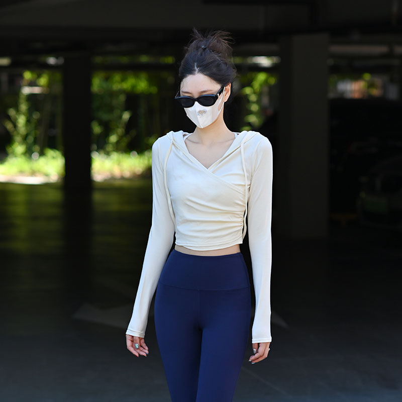 【清仓特价49元，非质量问题不退换！】Beemen秋季新款长袖运动T 恤 日常健身跑步瑜伽款 含棉面料修身显瘦上衣