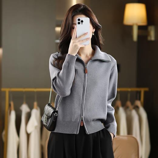 CC 101-9507针织开衫外套拉链款上衣 商品图2