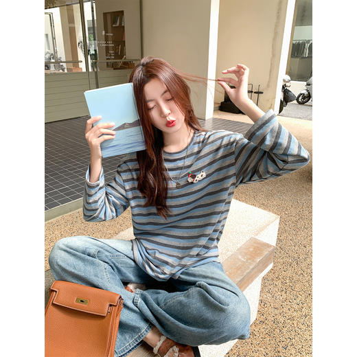 <曾小咸推荐>现货秒杀 ！微信超特价！条纹撞色小狗长袖T恤 日常129.99 立减60 秒杀69.99！！ 商品图1