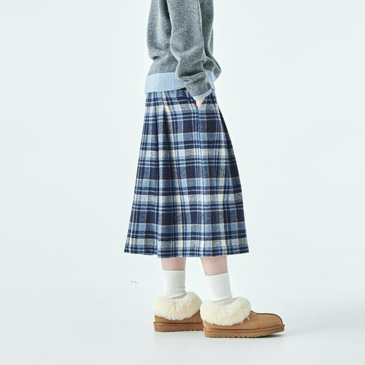 棵初2025年秋冬新款亲子中大女童学院蓝白格纹半裙清新文艺风裙子 商品图3