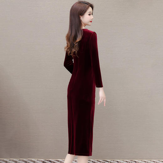 秋季新款金丝绒连衣裙，气质包臀裙中长款开衩裙QYM-LRX-615C9910-Y 商品图2