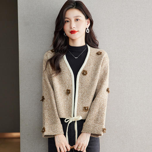 早秋v领针织开衫外套，慵懒短款小香风毛衣披肩外搭CC-22-2729 商品图0