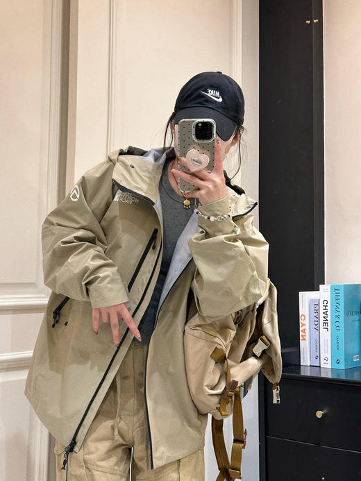 亏本福利‼️‼️北面𝐒𝐮𝐦𝐦𝐢𝐭巅峰系列冲锋衣！高端纳米壳❗️男女款8色 商品图11