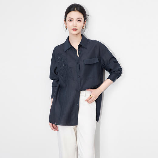 「高货wl」全新升级【铂金会员293/天猫389/差价96】(10508)洛诗琳重工立体刺绣钉珠衬衫2025秋季气质宽松翻领上衣女 商品图2