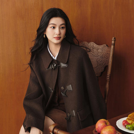 【严选】诗凡黎羊驼毛复古牛角扣双面呢大衣2025秋新款利落通勤廓形外套7G9170161 商品图0