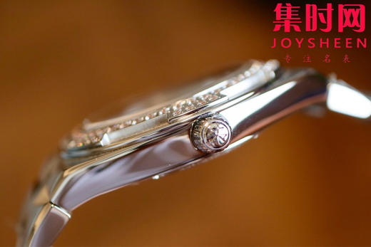 新品—随心所至，启幕无畏之行 VC江诗丹顿新款Overseas CC纵横四海女款系列1225v/1205v 女士石英腕表 商品图5