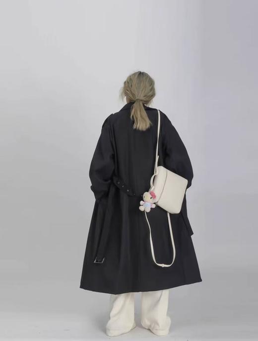 12.12错过没有！清货不退【秋上新】软料挺括有骨感风衣！！22167金属卡扣系带风衣长款-喜出 商品图10