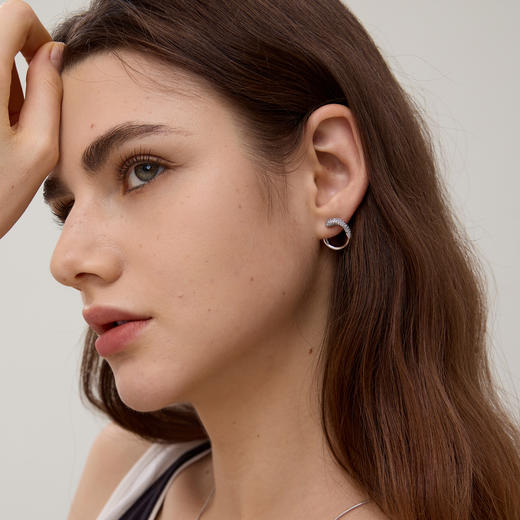 ARSIS｜流光系列 流光水滴C圈耳钉 商品图2