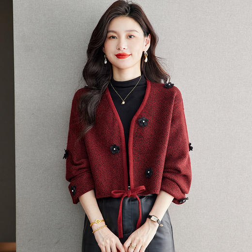 早秋v领针织开衫外套，慵懒短款小香风毛衣披肩外搭CC-22-2729 商品图1