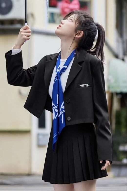 SEM/R森马 短款宽松百褶半裙刺绣套装 17056 商品图0