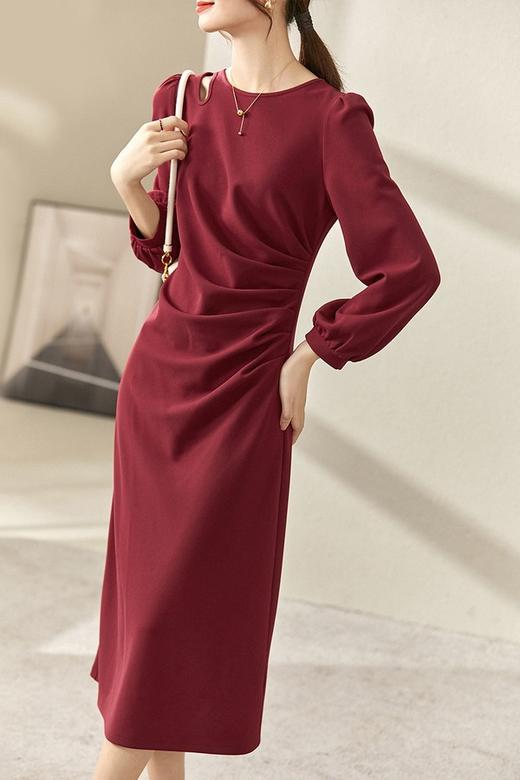 SENTUBILA尚都比拉 肩部镂空优雅褶皱连衣裙 19009 商品图1