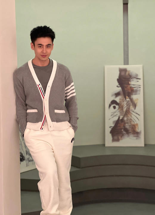 Thom Browne V领小狗开衫（SS） 商品图8