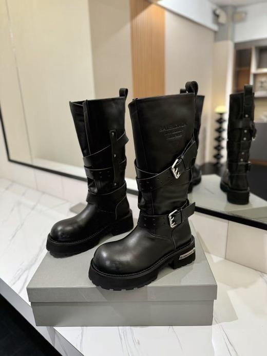 巴黎世家小牛皮 圆头搭扣 高筒靴 复古皮带+金属扣设计（DBG） 商品图2