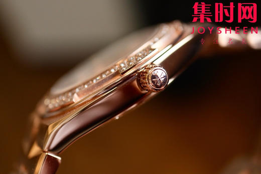 新品—随心所至，启幕无畏之行 VC江诗丹顿新款Overseas CC纵横四海女款系列1225v/1205v 女士石英腕表 商品图5