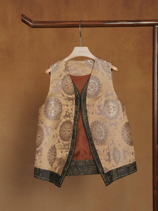 C251493马甲。 商品图2