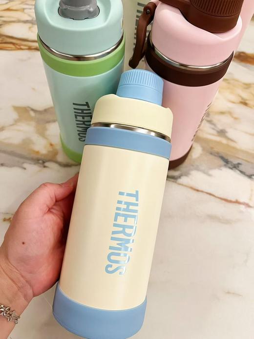 【春上新】9楼母婴生活馆 膳魔师素色直饮保温杯750ml带提手带硅胶杯垫304不锈钢内胆 吊牌价：348元 活动价：268元 商品图1